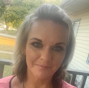 Meet your Posher, Cassi